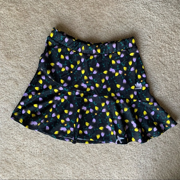 Adidas Originals All Over Print Floral Skirt - Picture 6 of 7